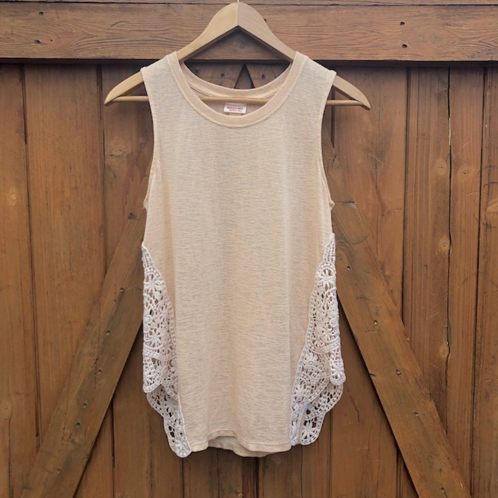 Cream tank with crochet side cutouts
